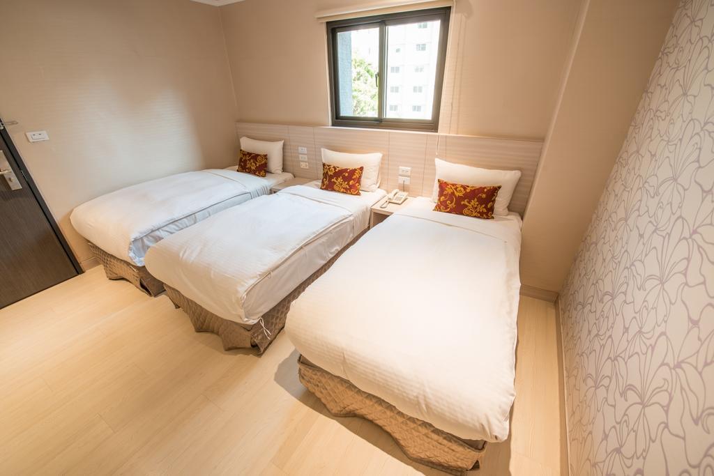 Golden Stone Hotel Гаосюн Экстерьер фото